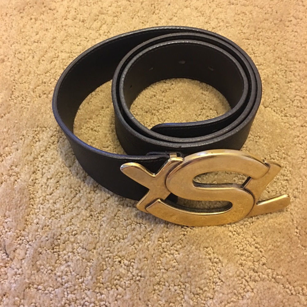 YSL women Belt! SOLD